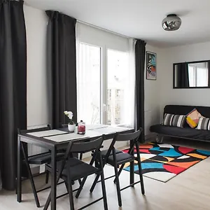 Homyparis , Paris France