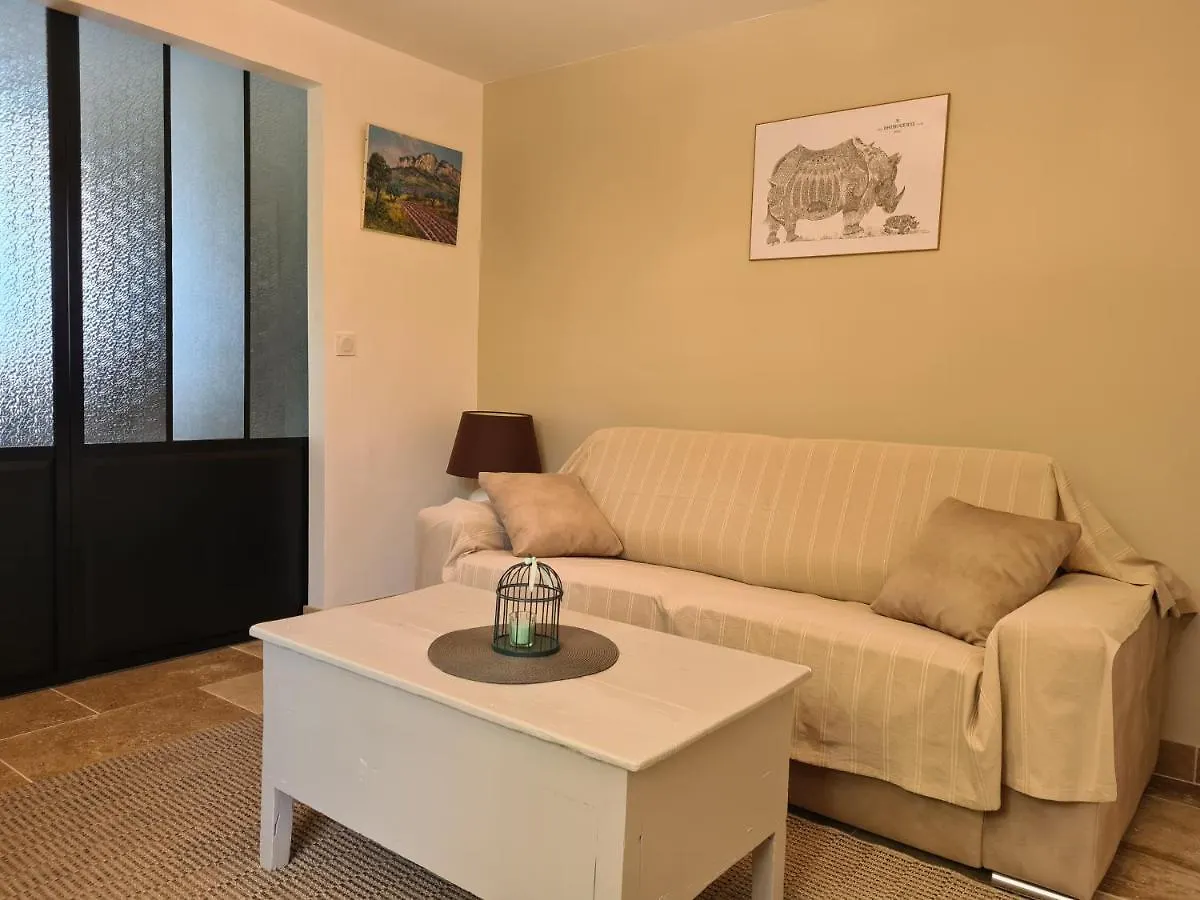 Villa les olivades à Cavaillon 0*,