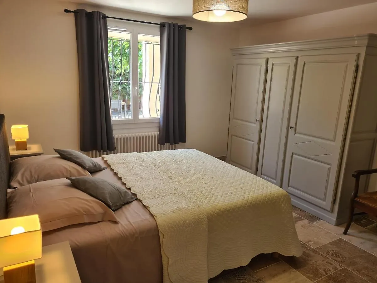 Villa les olivades à Cavaillon Hébergement de vacances